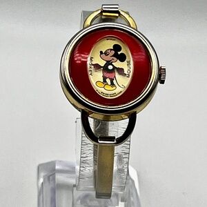 Vintage Bradley  Collectable 70'S Mickey Mouse Mechanical Red Gold Ladies watch